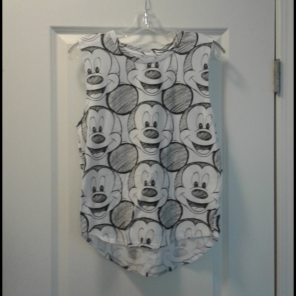 Disney shirt, ladies M, allover Mickey sketch
